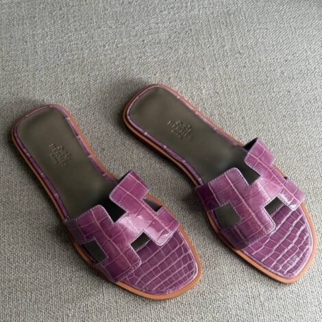 Hermes Oran Sandal Crocodile - Purple