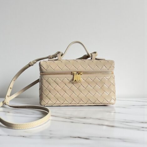 Bottega Veneta Bang Bang Vanity Case Bag
