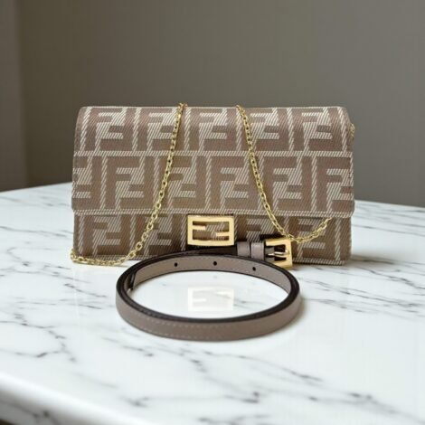 Fendi Wallet On Chain Baguette